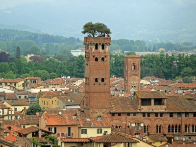 Tour a Lucca